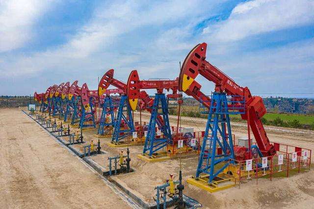 油田堵漏劑起泡是怎么回事？可以使用消泡劑嗎？